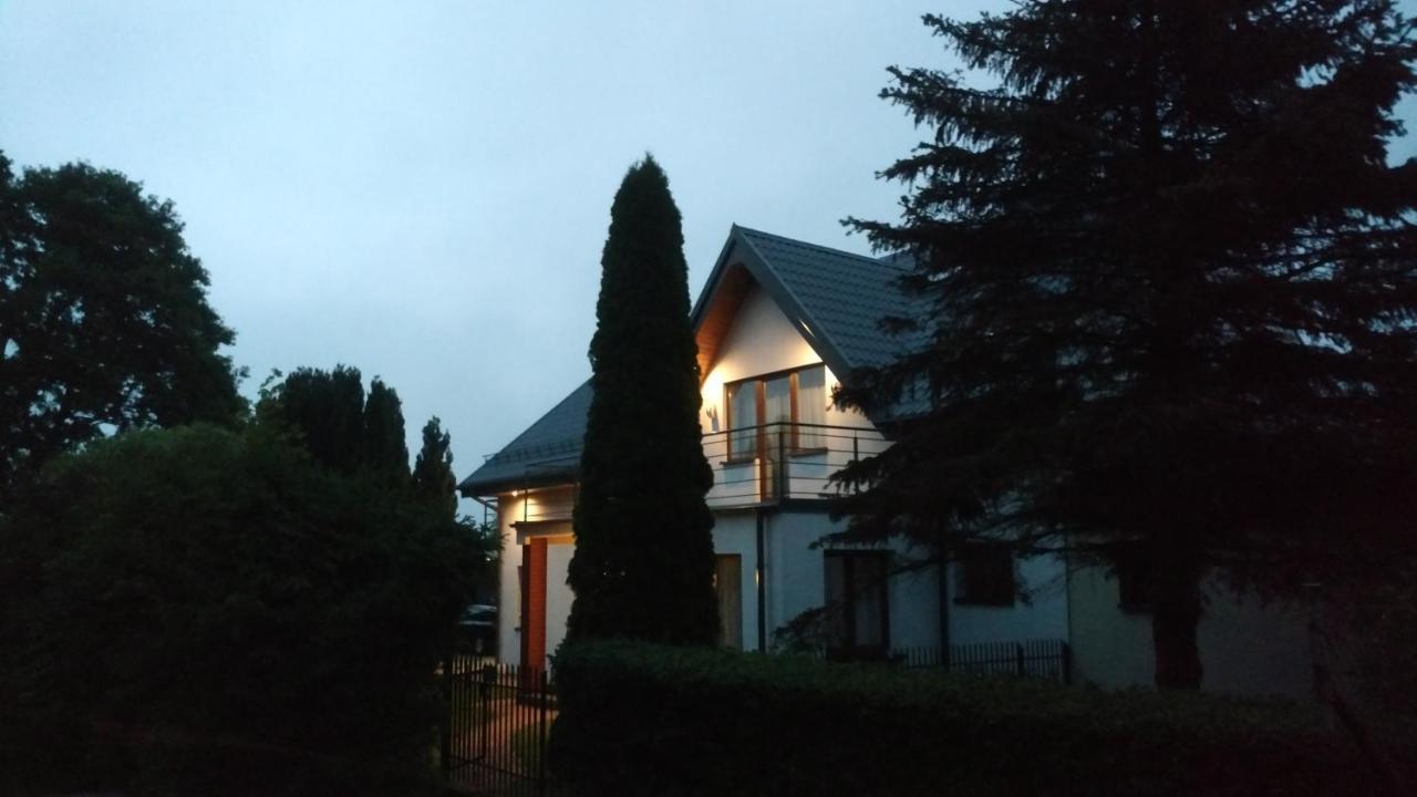 Nad Morzem Dom Apartamento Wierzchucino Quarto foto